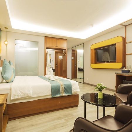צ'יאנג מאי Thapae Twins Hotel מראה חיצוני תמונה